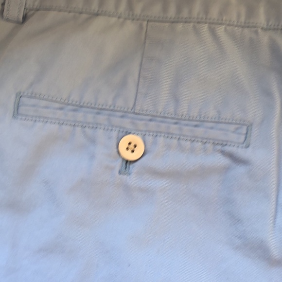 Vineyard Vines club shorts in light blue - Picture 6 of 7